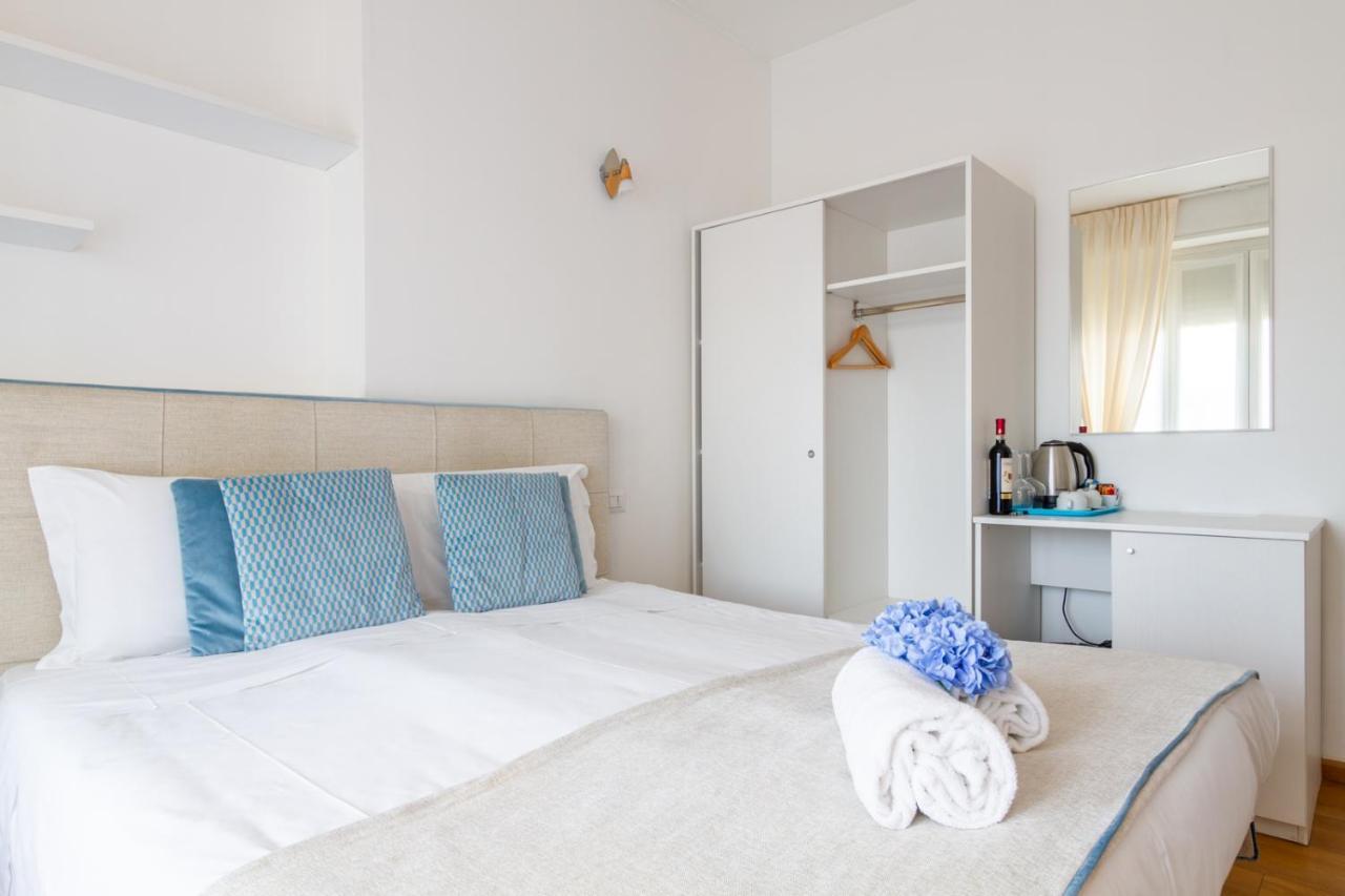 B&B Home Flowers Milano Bagian luar foto