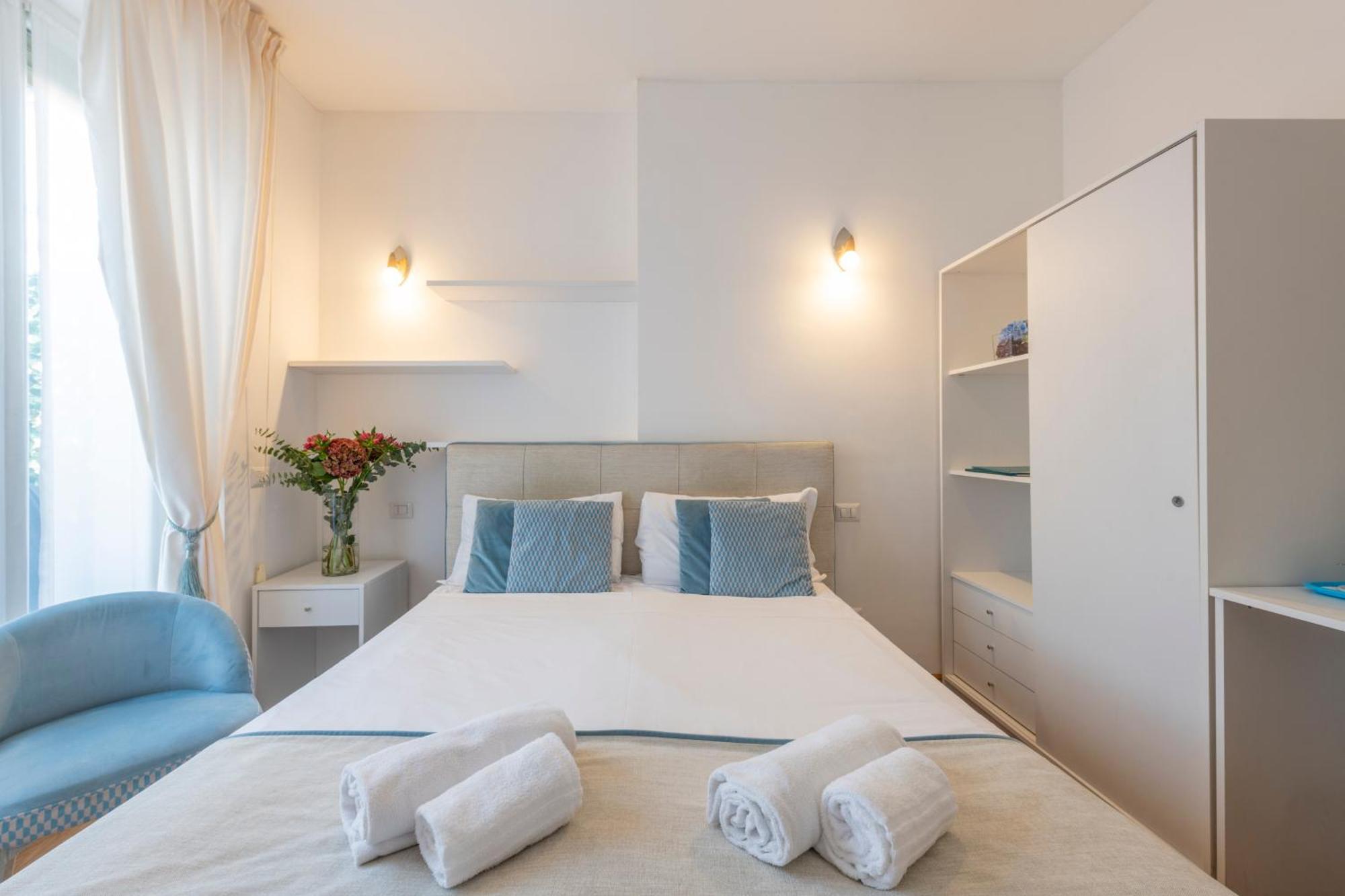 B&B Home Flowers Milano Bagian luar foto